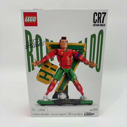 LEGO Editions Cristiano Ronaldo – Soccer Legend - Building Set for Boys & Girls, Ages 12+ - Collectible Soccer Gift with Plaque - Kids Bedroom or Shelf Decor - 43016