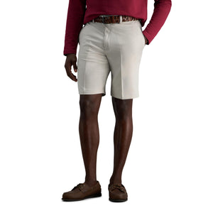 Haggar Mens Cool 18 Pro Straight Fit 4-Way Stretch Expandable Waist with Big & Tall Sizes Flat Front Shorts, String Casual, 42 US