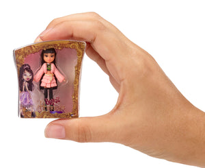Mini Bratz Series 4 Collectible Figures by MGA's Miniverse, 2 Mini Dolls per Blind Pack, Packaging Doubles as Display, Y2K Nostalgia, Collectors Ages 6 7 8 9 10+