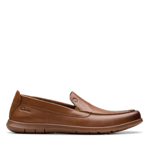 Clarks Collection Men's Flexway Step Loafer, Tan Leather, 8.5 M US