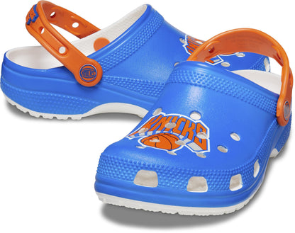Crocs Unisex-Adult NBA Classic Clogs, Basketball Gifts, New York Knicks, 8 Men/10 Women